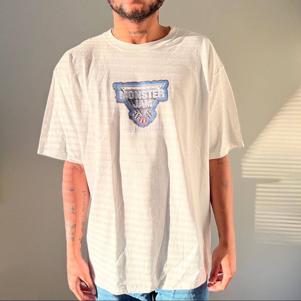 HP🎉 Signed 2005 Y2K Monster Jam Tee - Picture 2 of 10